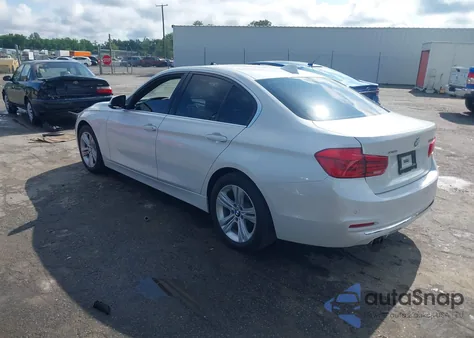 2016 BMW 328I xDrive z USA, uszkodzony, nr VIN WBA8E3G51GNU02448